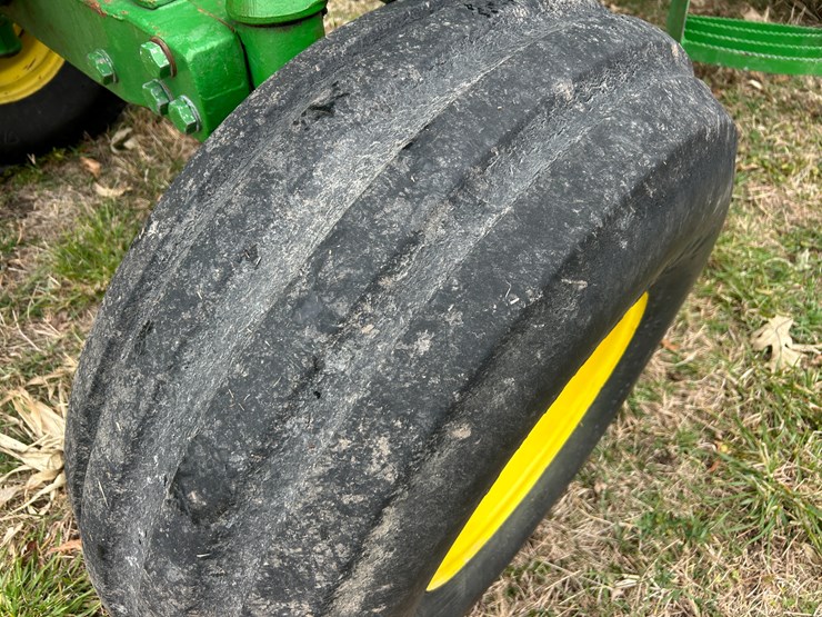 john-deere-4755-image-12