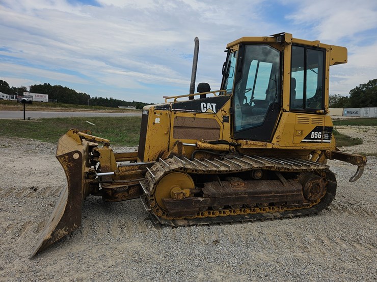 2002-caterpillar-d5g-xl-image-3