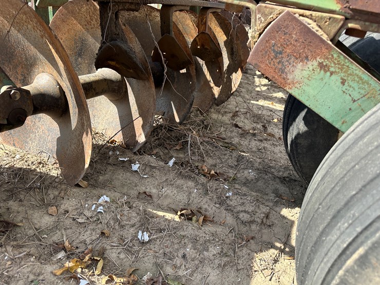 john-deere-635-image-24