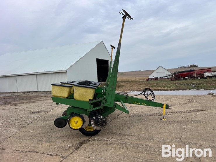 john-deere-7000-image-4