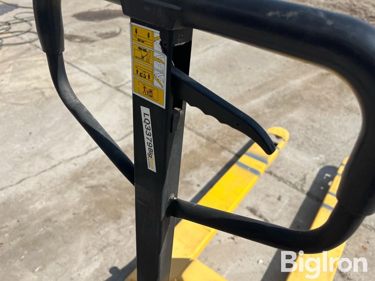 pallet-jack-image-10