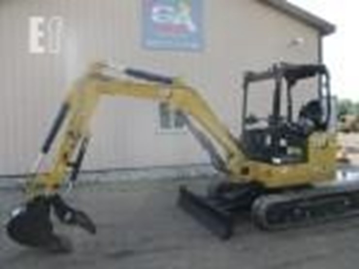 2022-caterpillar-303.5cr-image-10