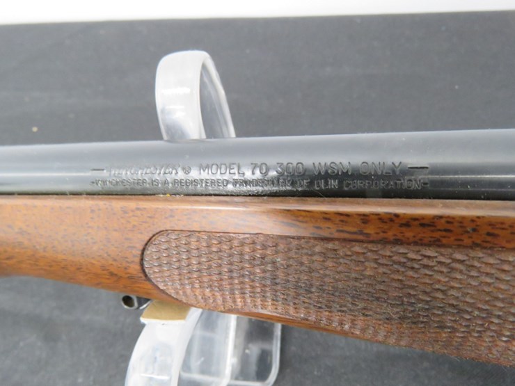 winchester-model-70-featherweight-.300wsm-only-bolt-action-rifle-image-3