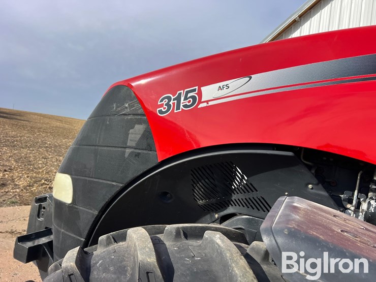 case-ih-315-magnum-mfwd-tractor-image-10
