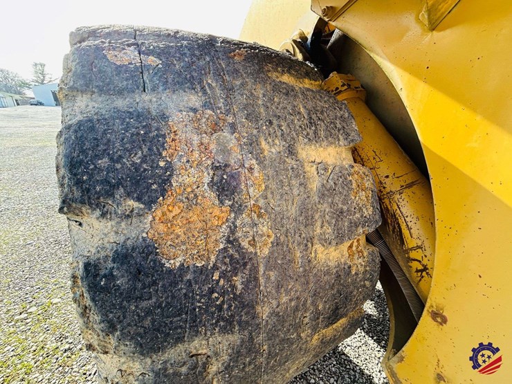 1996-caterpillar-988f-image-43