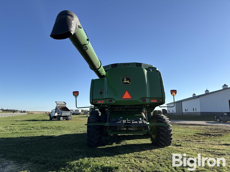 2011-john-deere-9770-sts-image-6