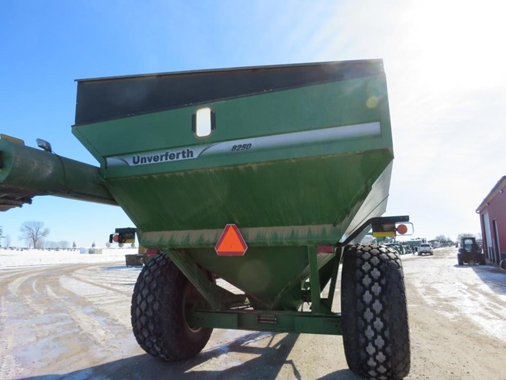 unverferth-8250-image-5