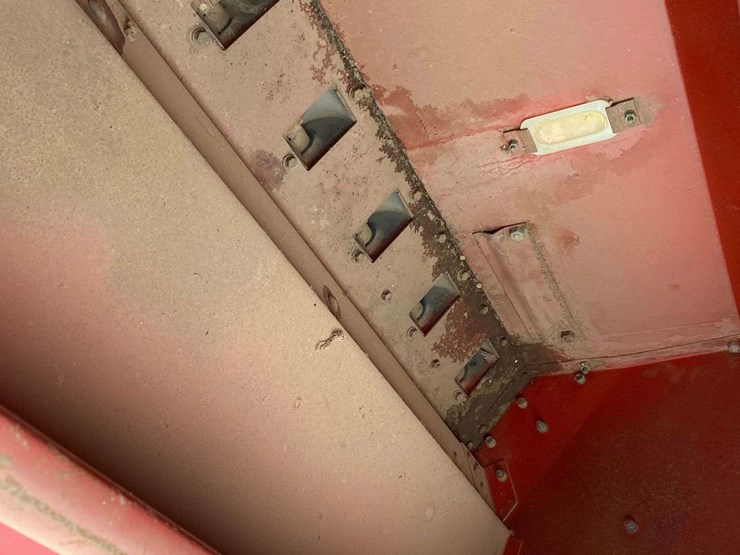 international-5100-image-41