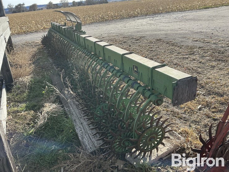 john-deere-400-image-7