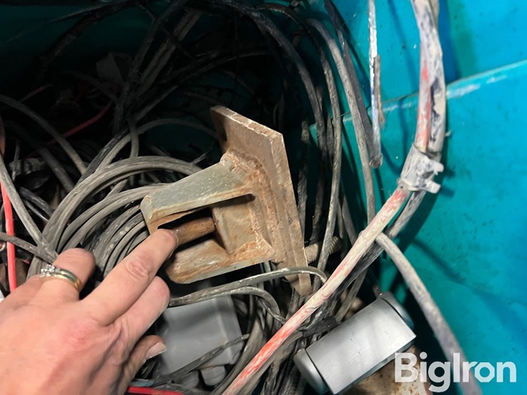 cake-feeder-scale-system-image-10