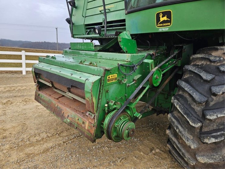 john-deere-8820-image-9