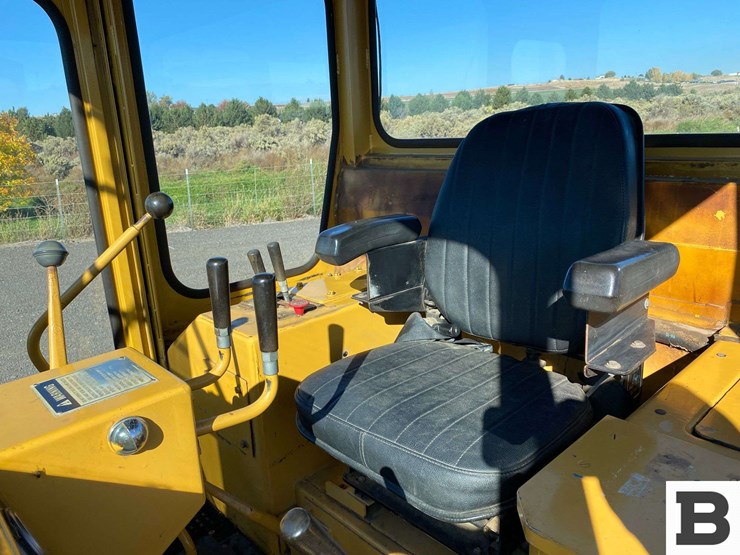 caterpillar-d5b-image-49