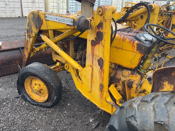 john-deere-400-image-11