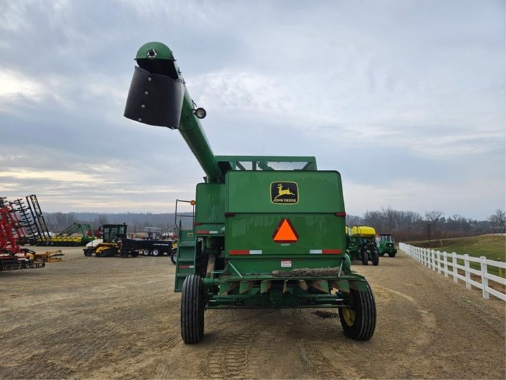 john-deere-8820-image-4