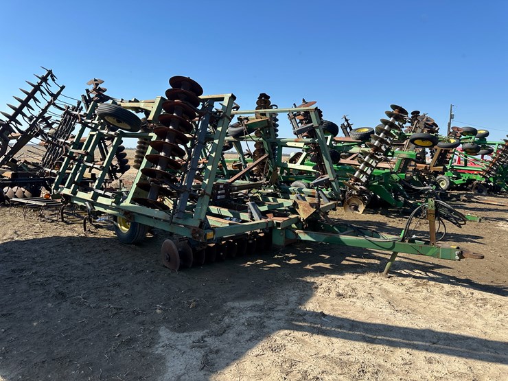 john-deere-724-image-2