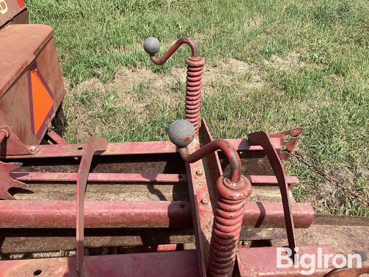 1978-new-holland-310-image-16