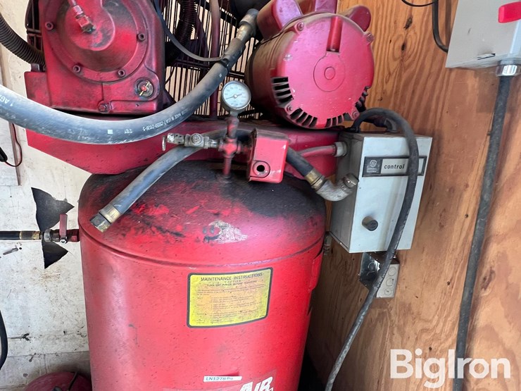 ramair-shop-air-compressor-image-8