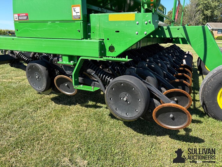 2015-john-deere-1590-image-19