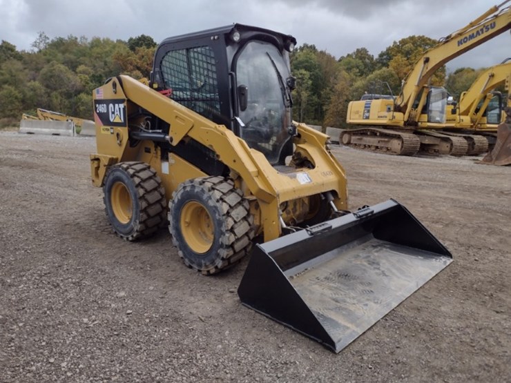 caterpillar-246d-image-25