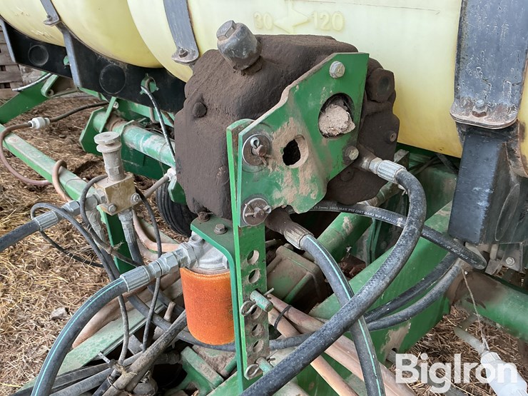 john-deere-7200-image-18