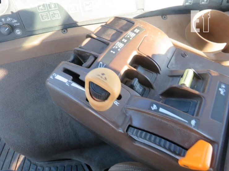 2006-john-deere-8330-image-21