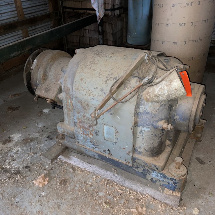 #1416 • Hanchett 30HP Motor (Independence, WI)