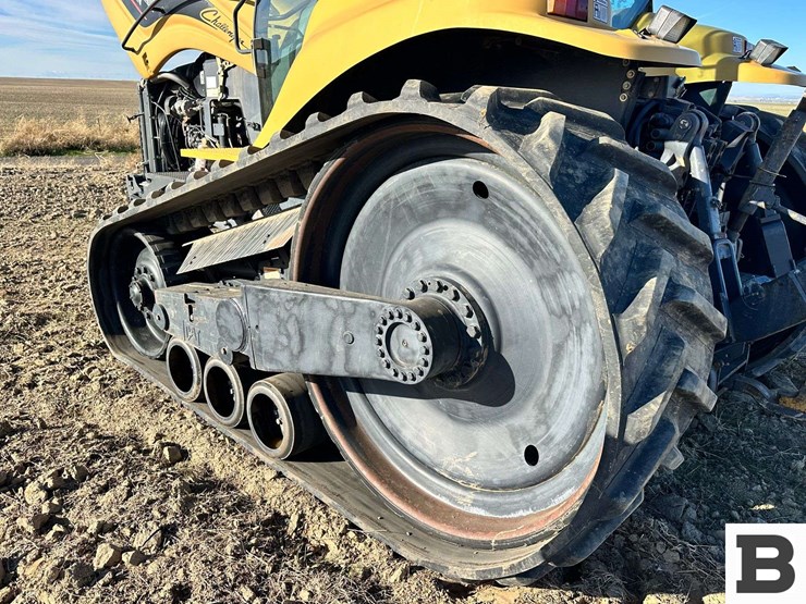 cat-challenger-55-tractor-image-28