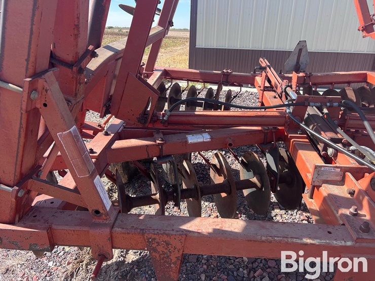 massey-ferguson-820-image-20