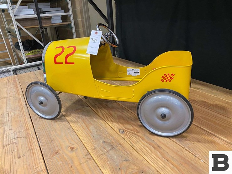 baghera-toy-pedal-car-image-3