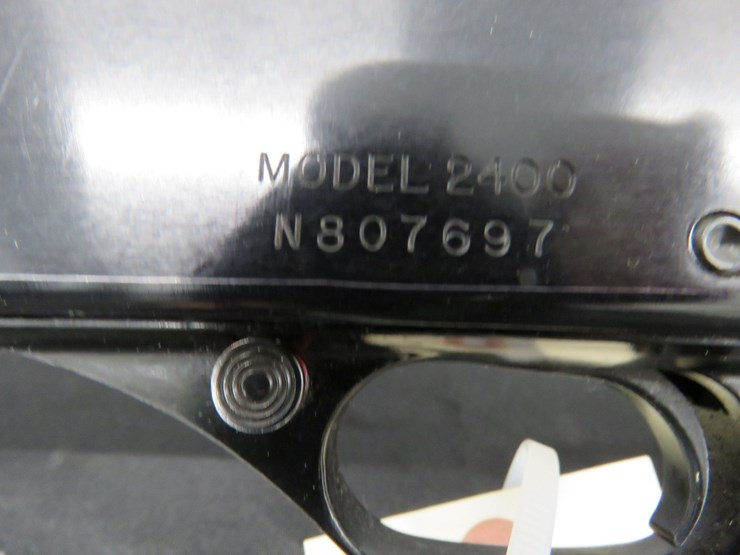 winchester-model-2400-semi-auto-12-gauge-shotgun-image-2