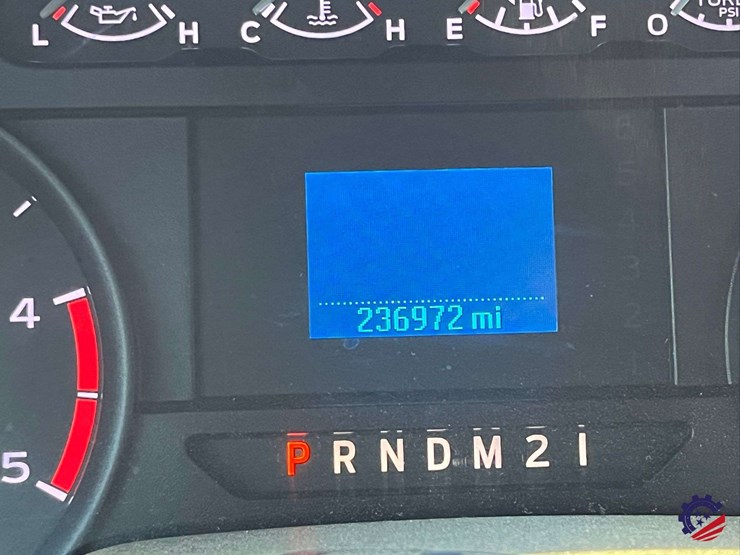 2019-ford-f350-xl-image-60