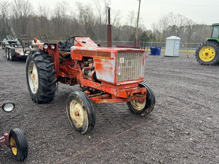 #3059-•-allis-chalmers-tractor-image-3