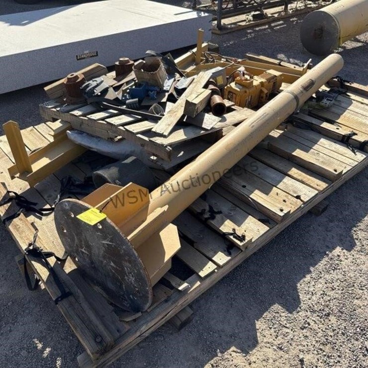 LARGE PALLET W/ SHOP CRANE & MISC
