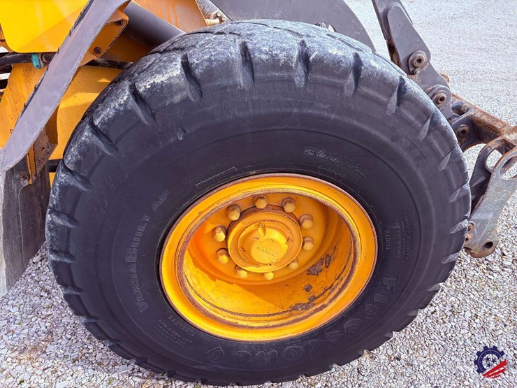 2004-volvo-l60e-image-22