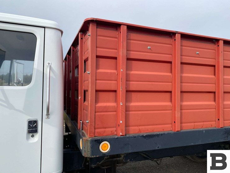 1992-international-4900-image-14