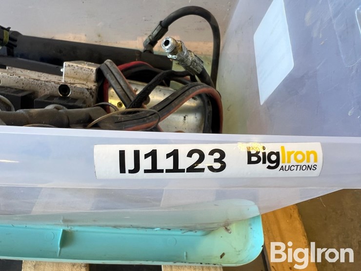 12-volt-hydraulic-pump-image-15