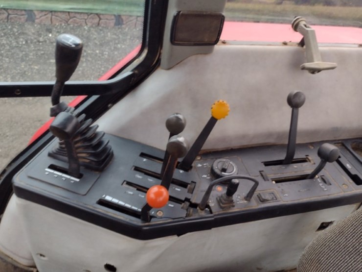 case-ih-5230-image-11