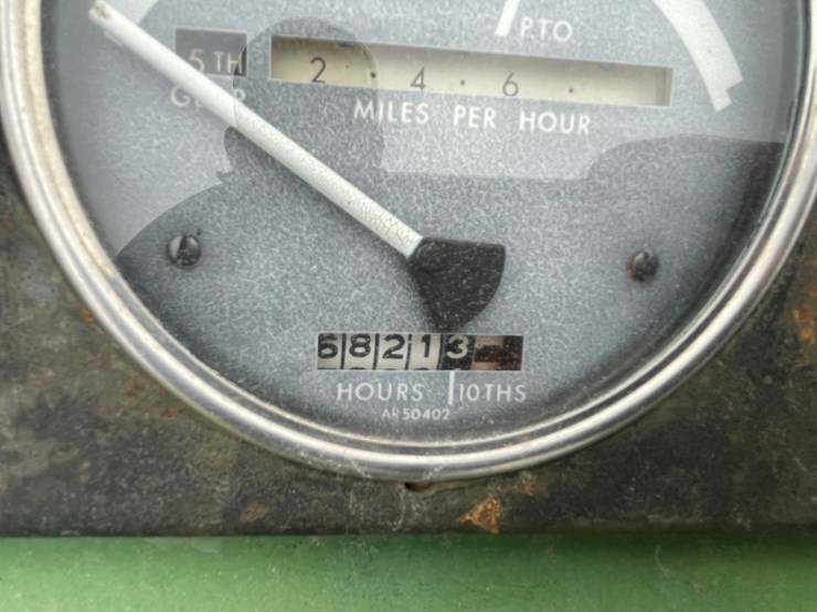 john-deere-4010-image-46