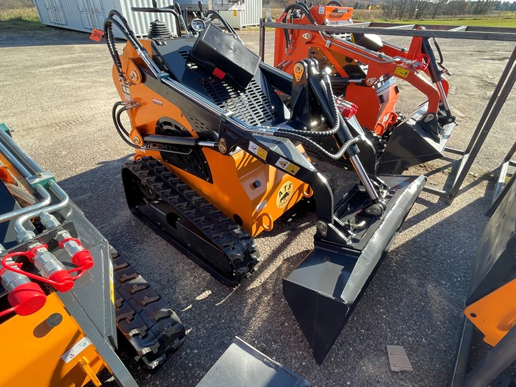 #3246c-•-ats-mini-track-skid-steer-image-3