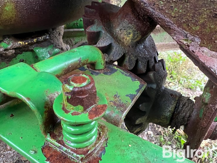 john-deere-400-image-18