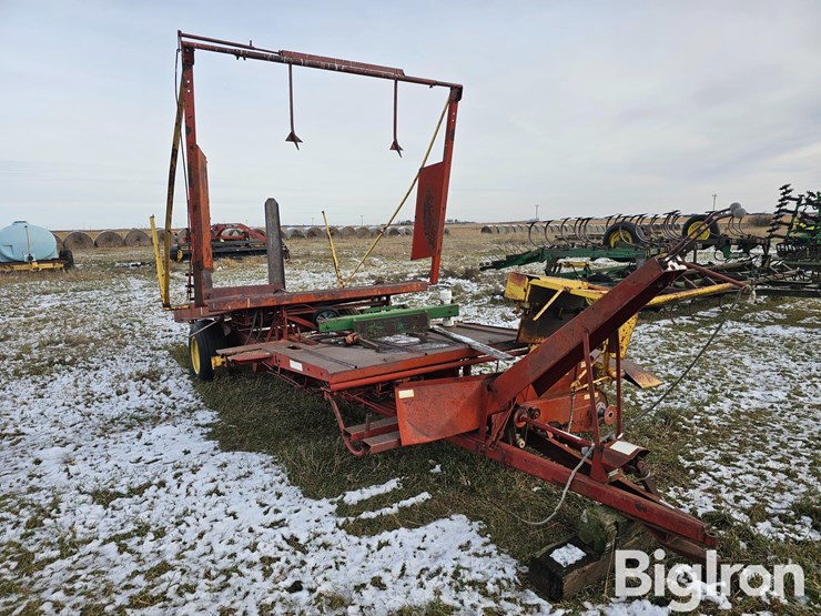 new-holland-1010-image-3