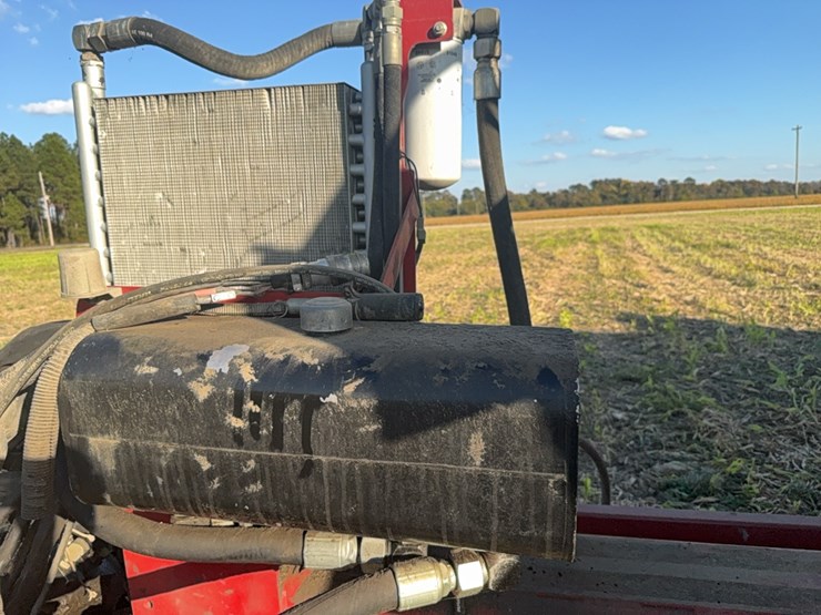 case-ih-1200-image-53