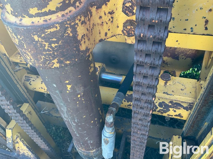 1975-allis-chalmers-700-image-15