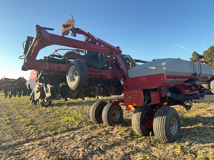 case-ih-1240-image-22