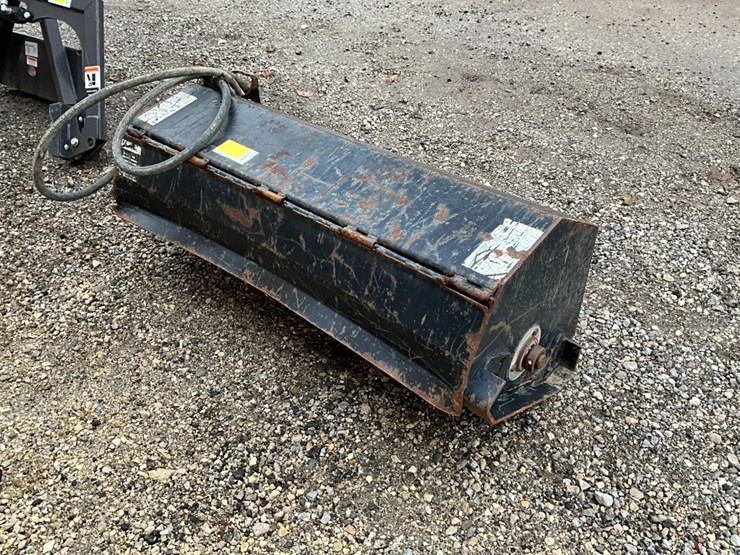 mini-42"-tiller-image-2