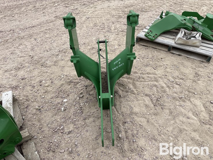 john-deere-6100d-image-6