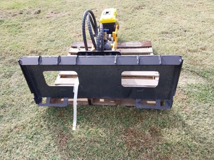 new-giyi-post-pile-driver-image-3