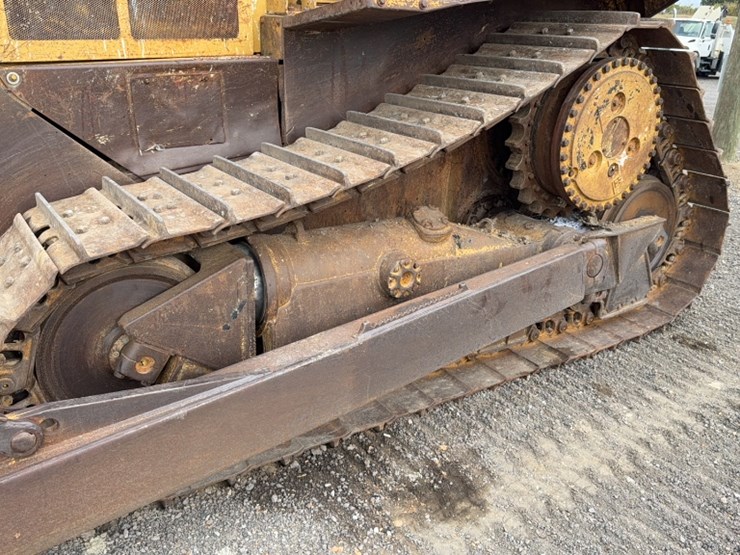 caterpillar-d6h-xl-image-11