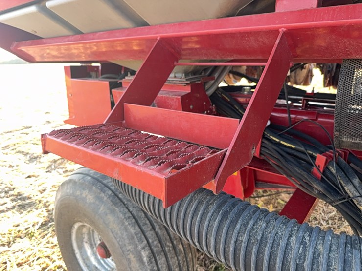 case-ih-1240-image-15