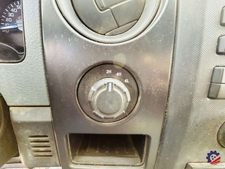 2013-ford-f150-xl-image-96